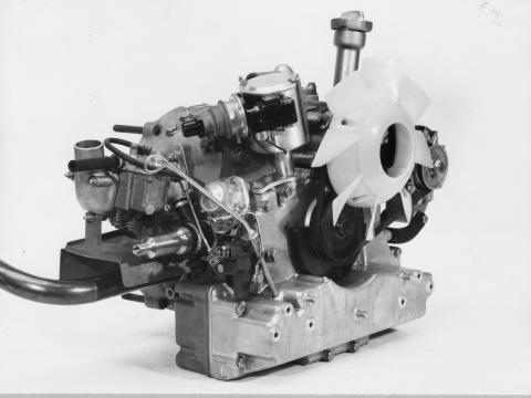 moteur_rotatif_m35_2_1.jpg